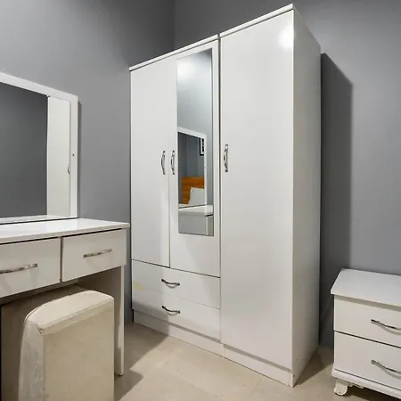 La Luna Suites Апарт-отель *