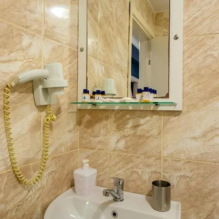 Apart-hotel La Luna Suites *