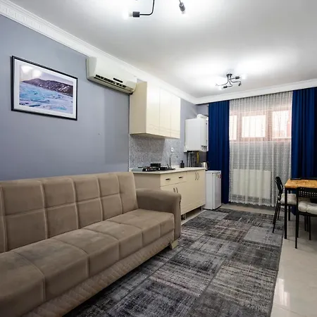 Apart-hotel La Luna Suites *