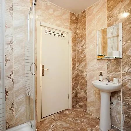 Apart-hotel La Luna Suites *