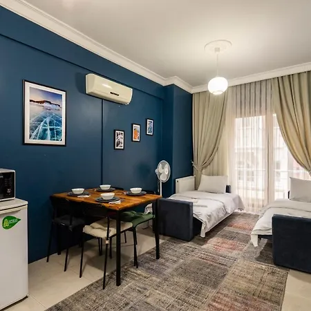 Aparthotel La Luna Suites