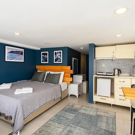 Aparthotel La Luna Suites *