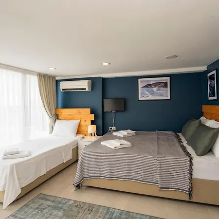 Aparthotel La Luna Suites